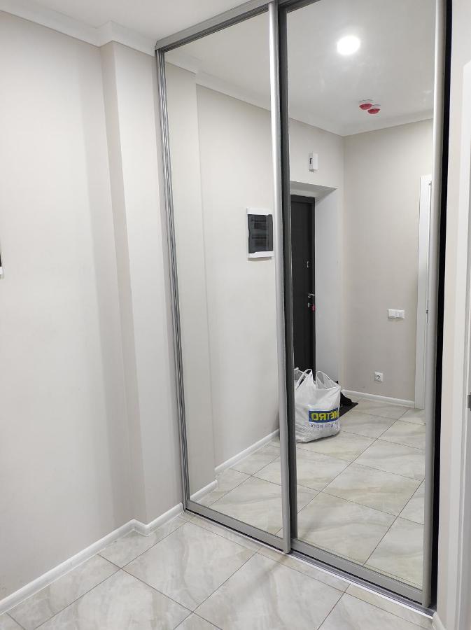 Апартаменти Люкс Khmelʼnytsʼkyy Extérieur photo